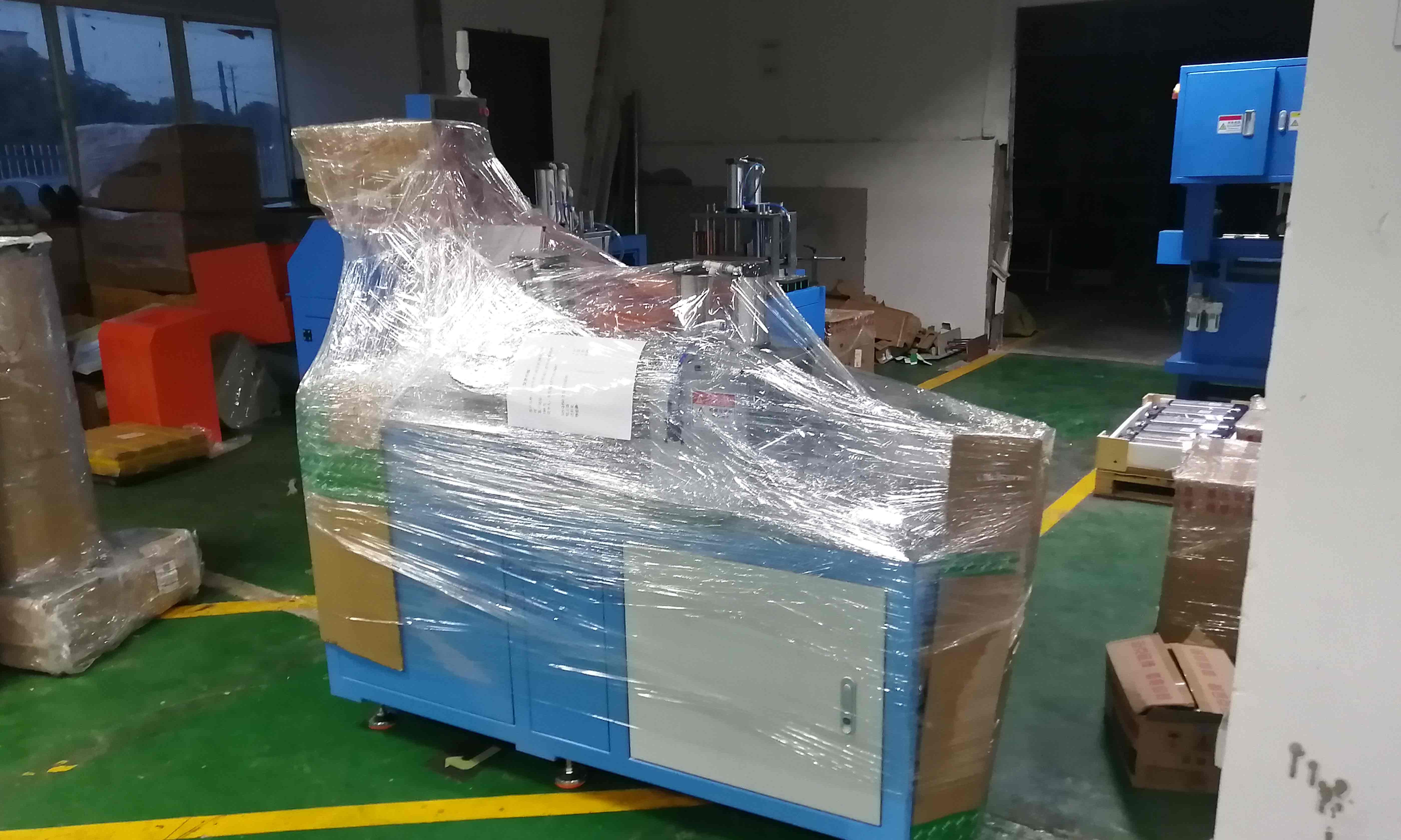 自動切鋁機出庫-打包 自動切鋁機出庫-打包